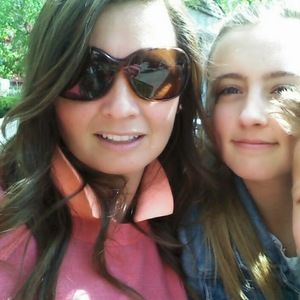 Meet your Posher, Rebekah